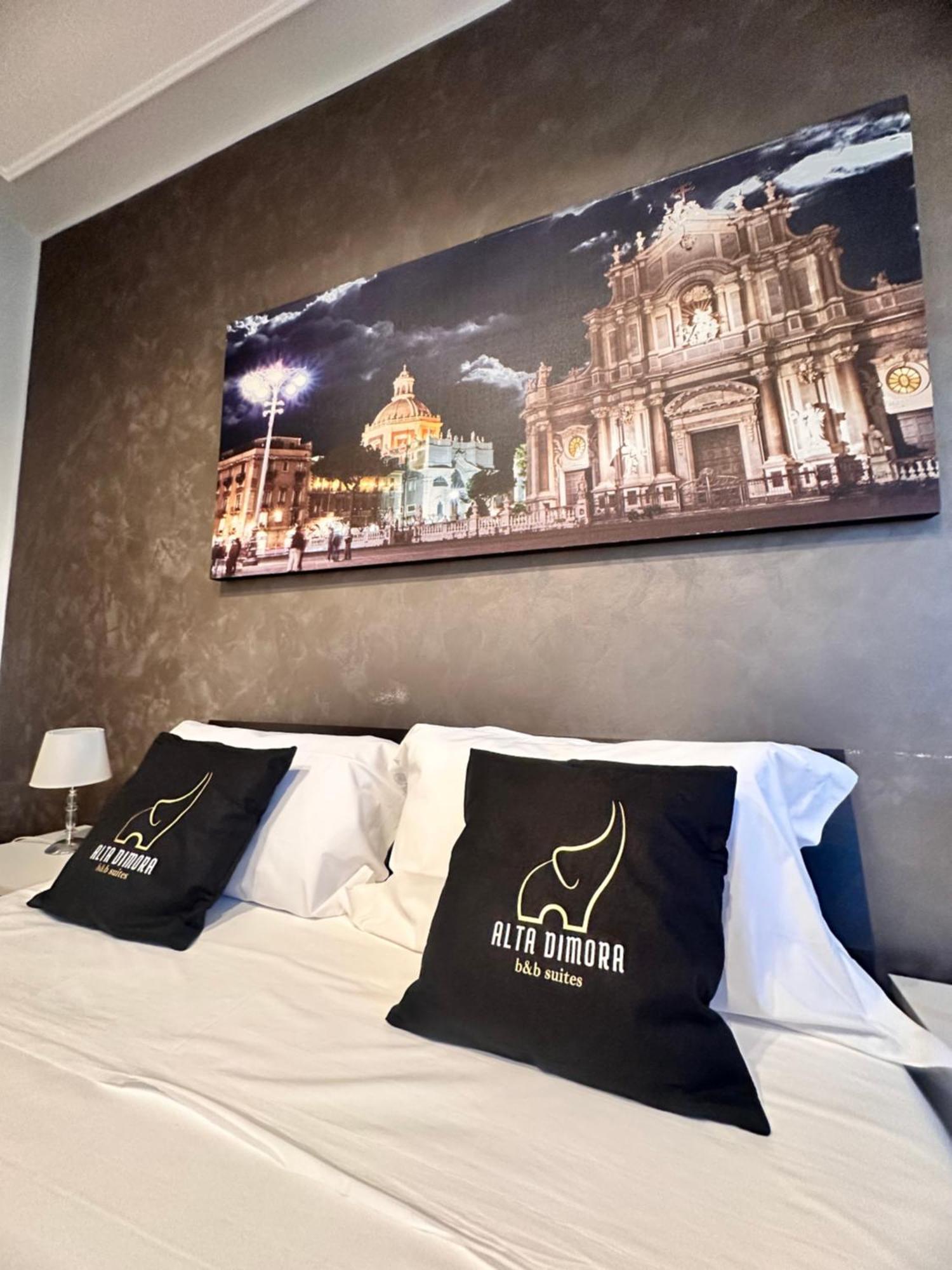 Alta Dimora B&B Suites Катанія Екстер'єр фото