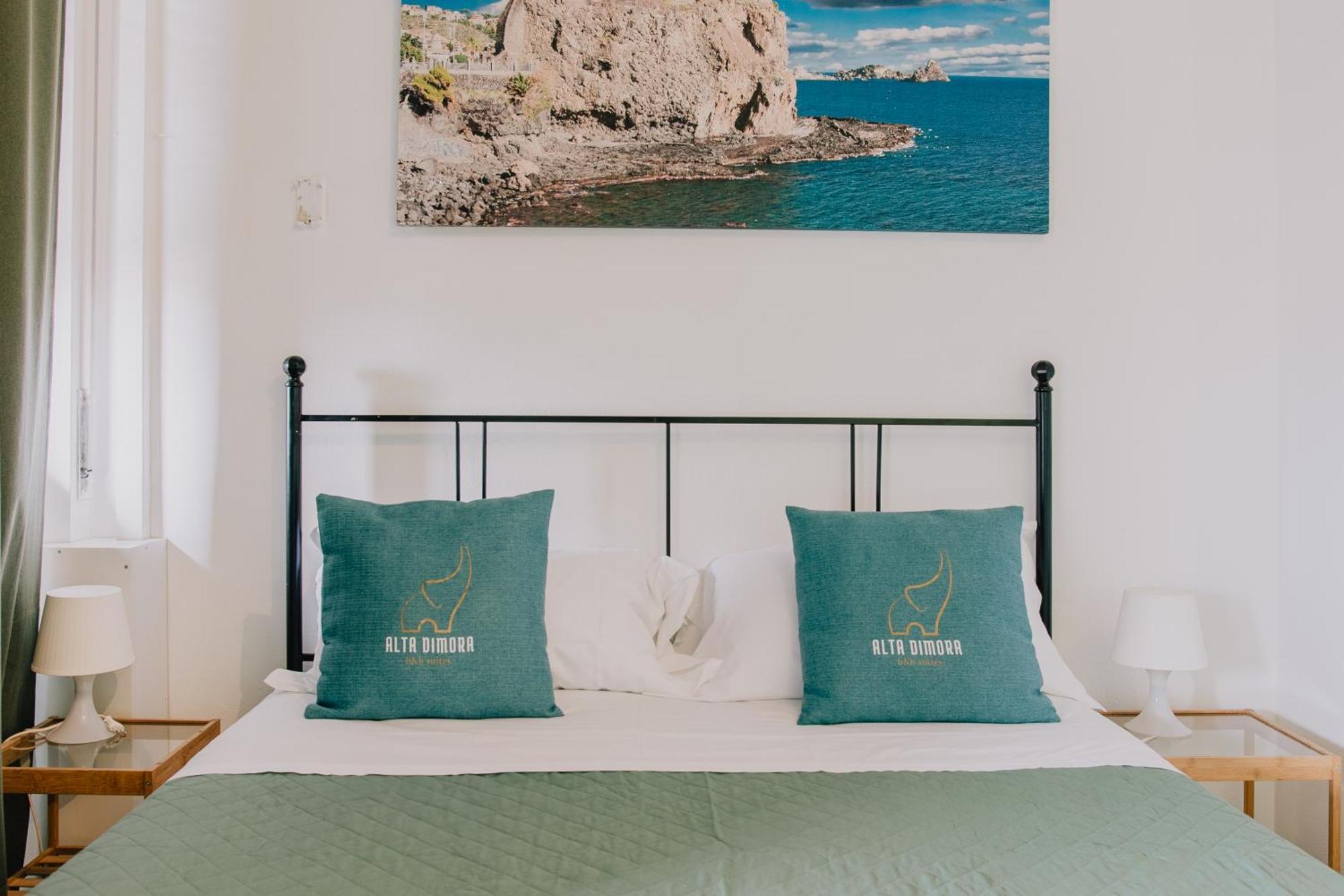 Alta Dimora B&B Suites Катанія Екстер'єр фото