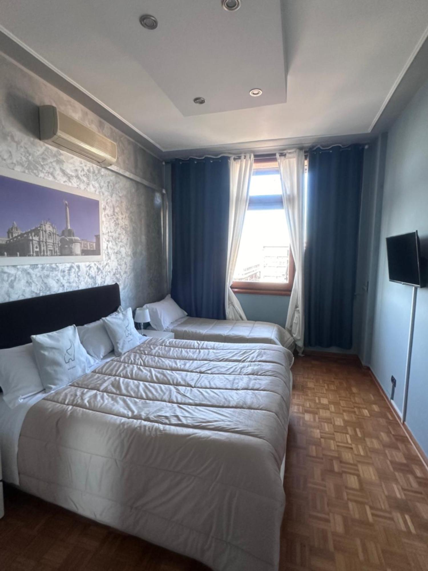 Alta Dimora B&B Suites Катанія Екстер'єр фото