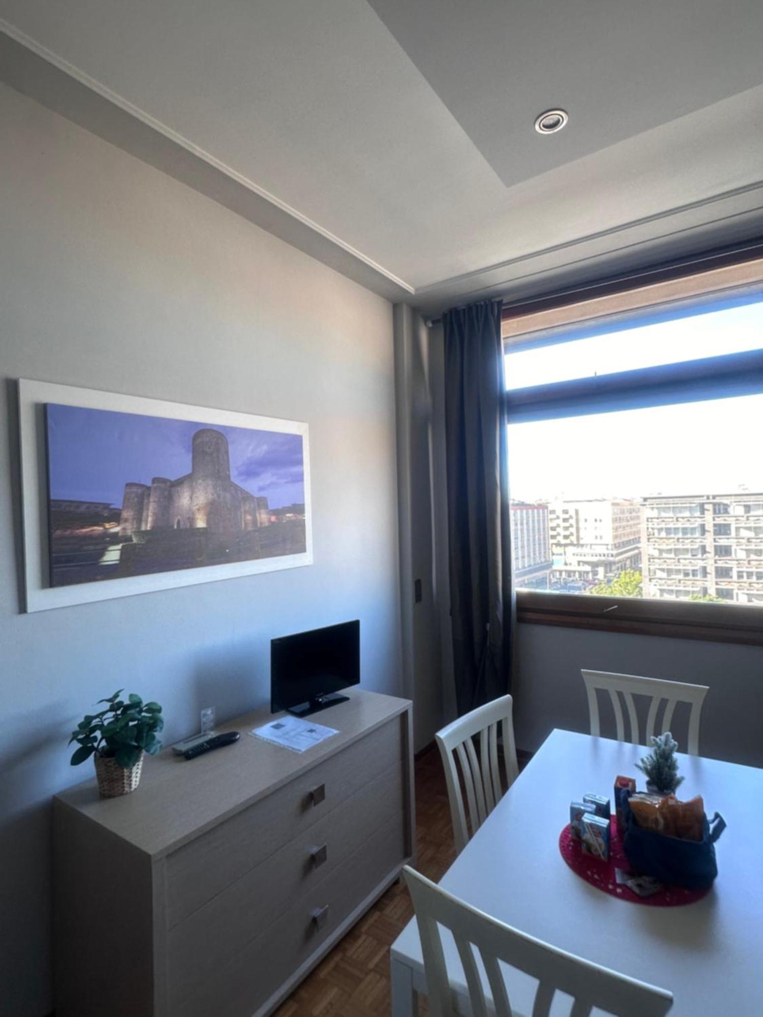 Alta Dimora B&B Suites Катанія Екстер'єр фото