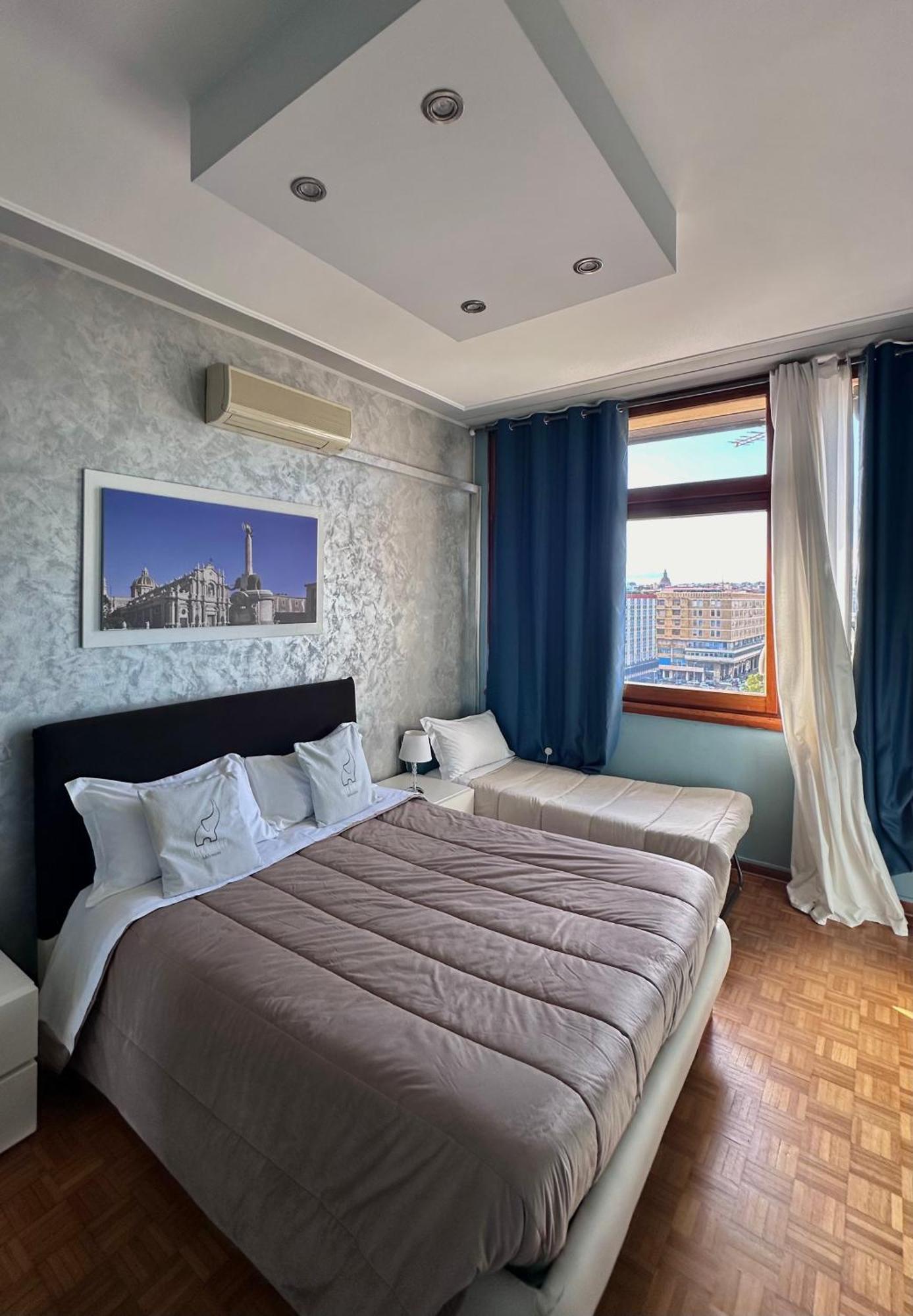 Alta Dimora B&B Suites Катанія Екстер'єр фото